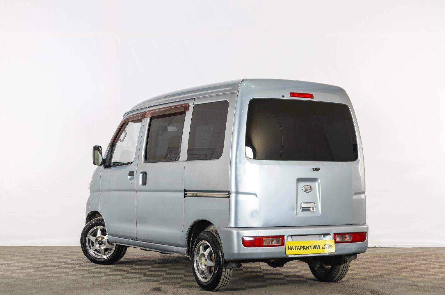 Daihatsu Hijet 4 из 15
