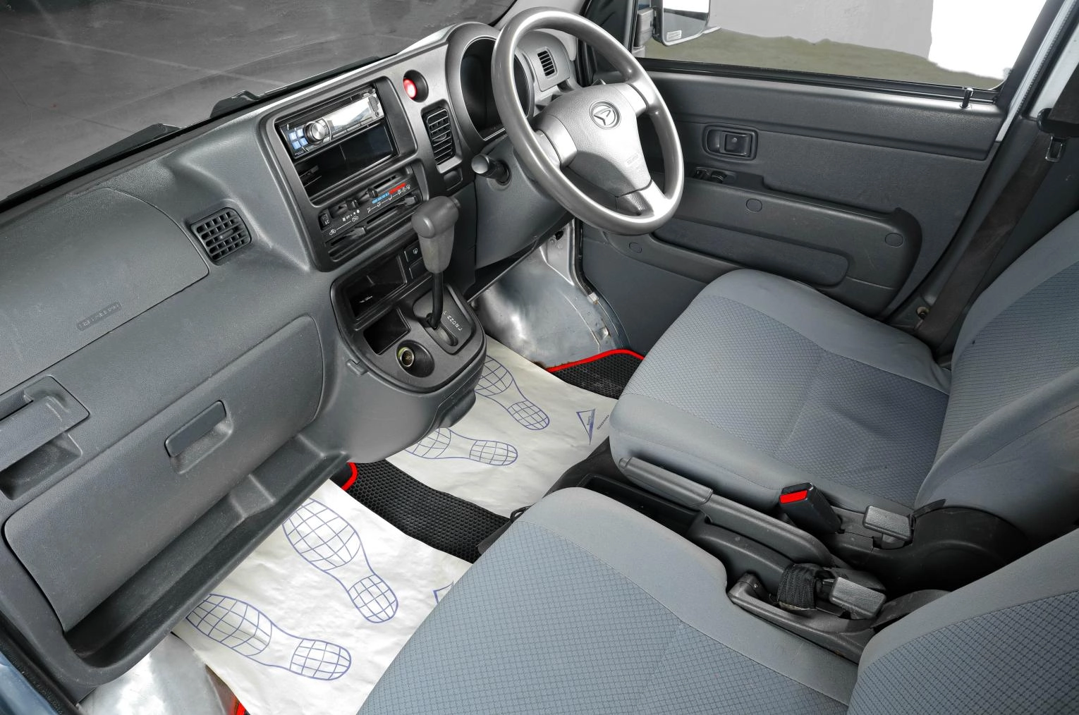 Daihatsu Hijet 10 из 15