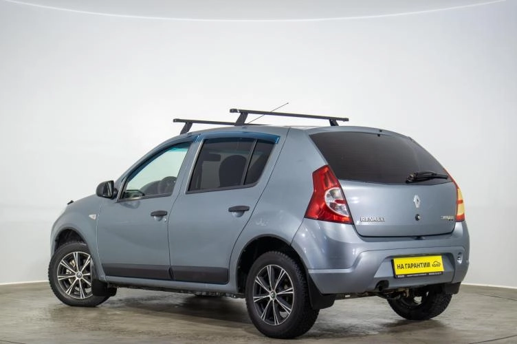 Renault Sandero 6 из 6