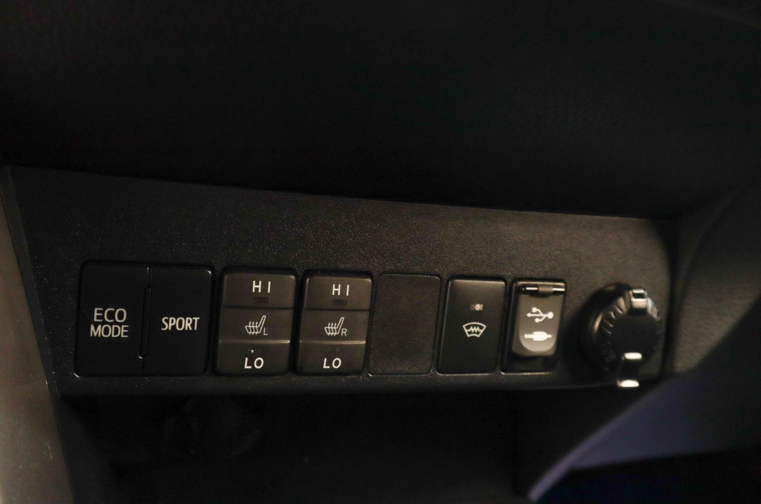 Toyota RAV4 16 из 17