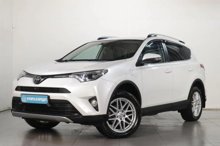 Toyota RAV4 3 из 6