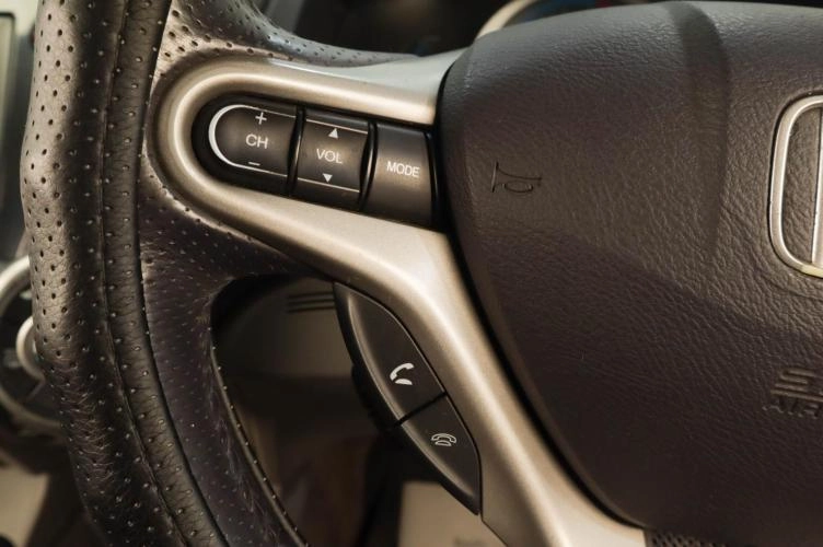 Honda Insight 12 из 19