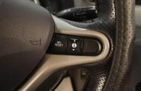 Honda Insight 13 из 19