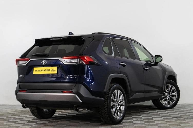 Toyota RAV4 6 из 6