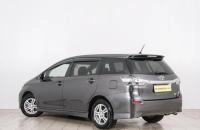 Toyota Wish 4 из 21