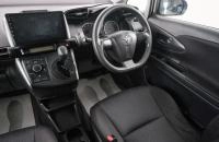 Toyota Wish 9 из 21