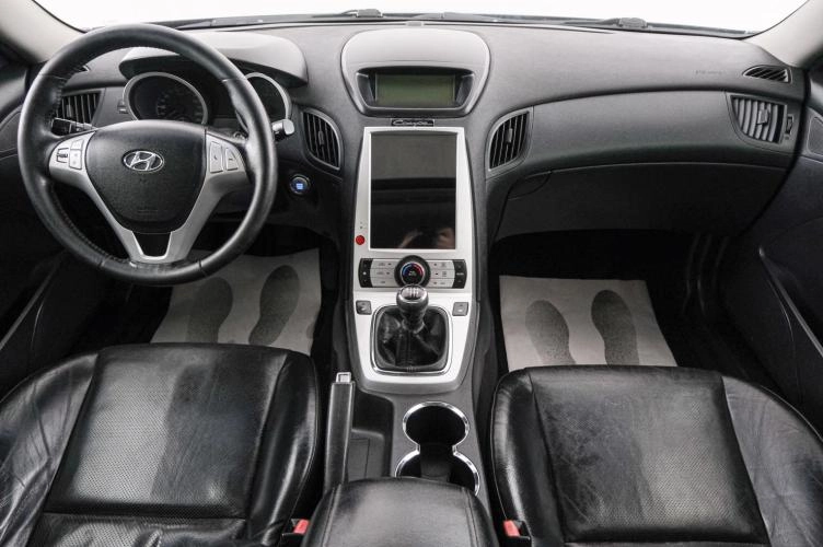 Hyundai Genesis 10 из 22
