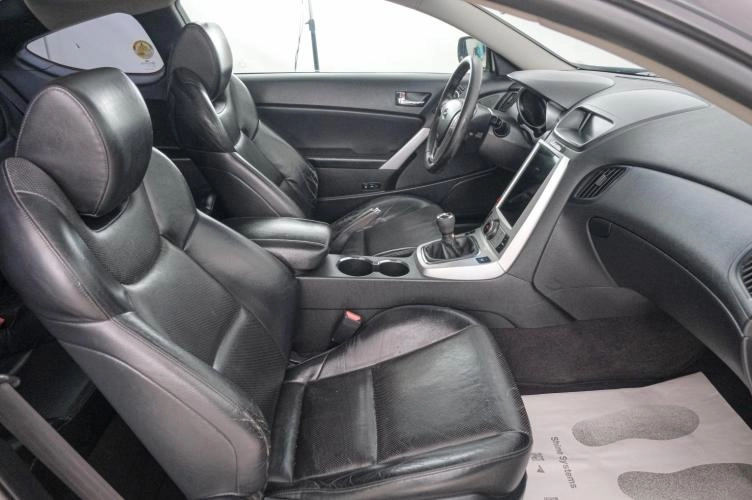 Hyundai Genesis 13 из 22