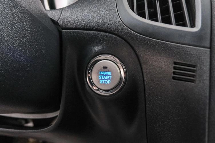 Hyundai Genesis 17 из 22