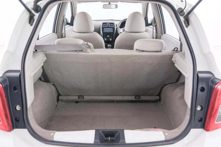 Nissan March 20 из 20