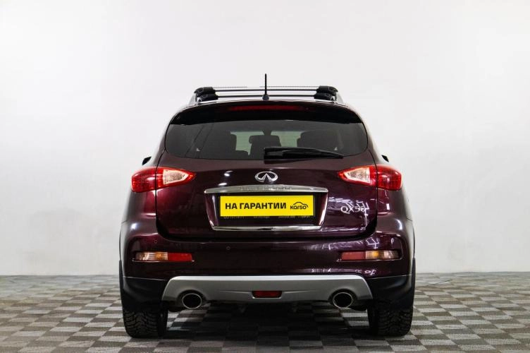 Infiniti QX50 5 из 6