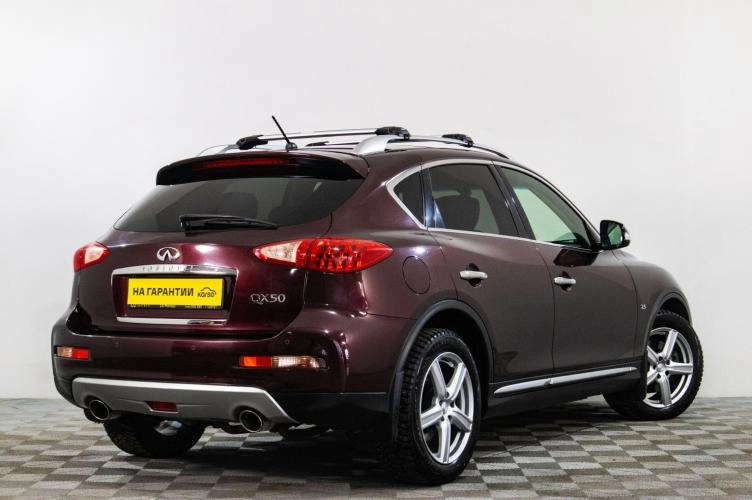 Infiniti QX50 6 из 6