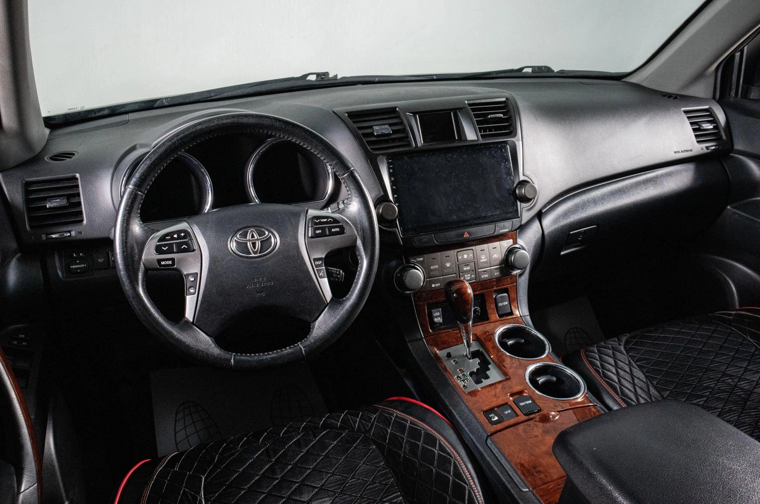 Toyota Highlander 10 из 17