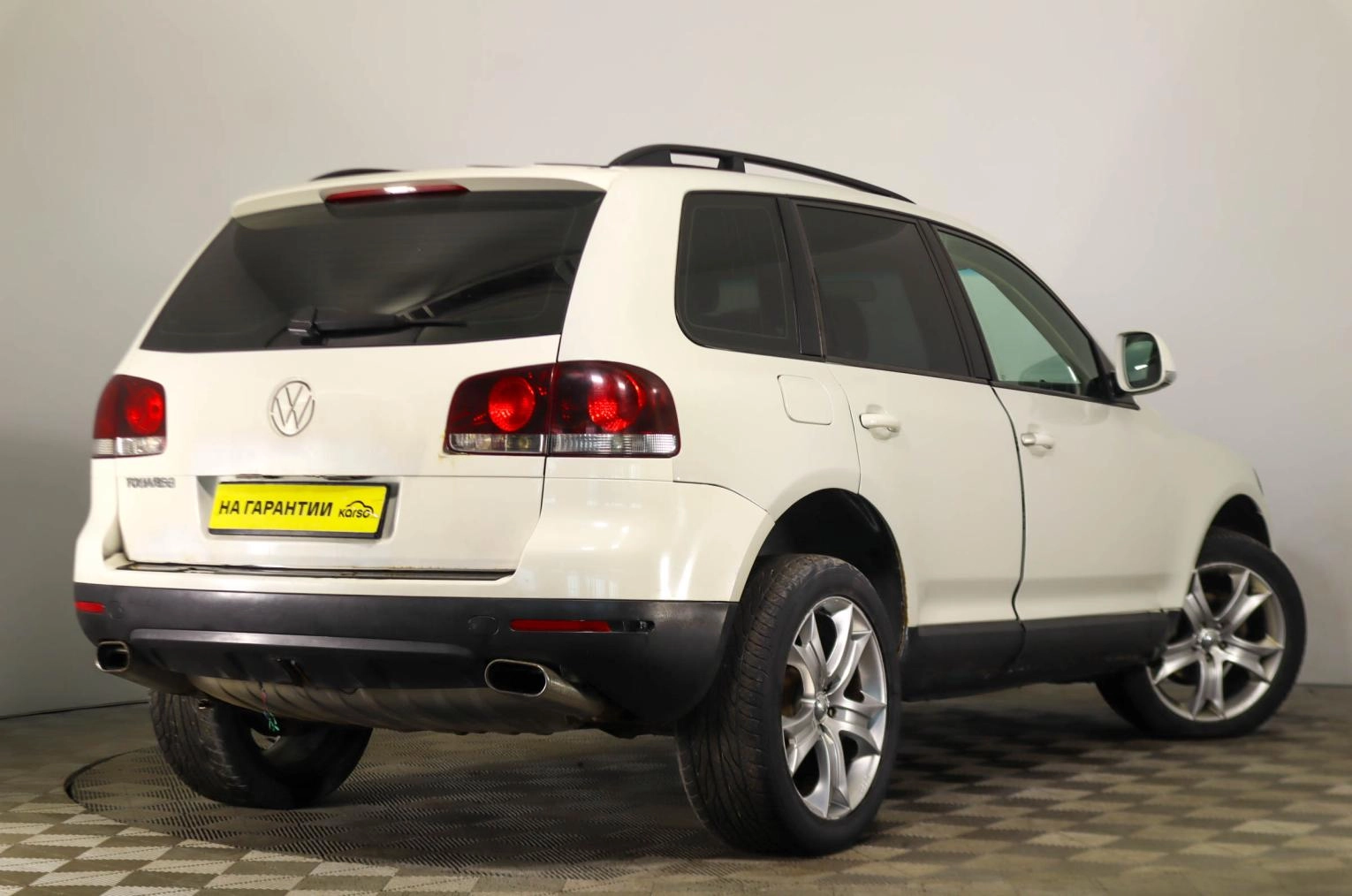 Volkswagen Touareg 4 из 23