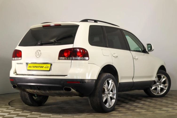 Volkswagen Touareg 4 из 6