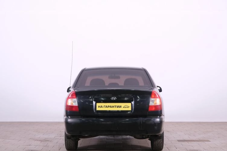Hyundai Accent 5 из 6