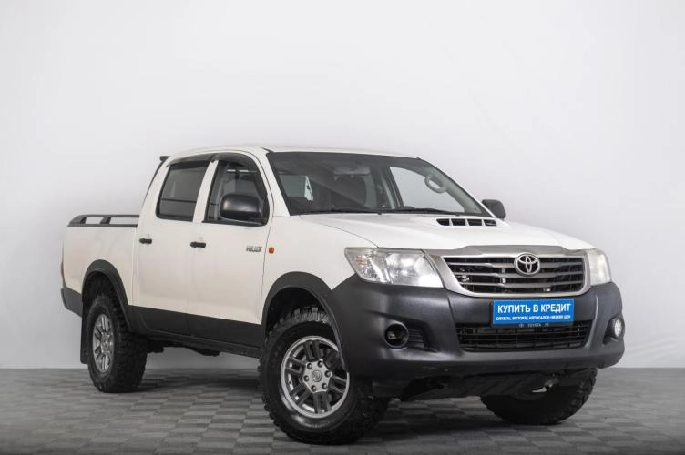 Toyota Hilux 1 из 6