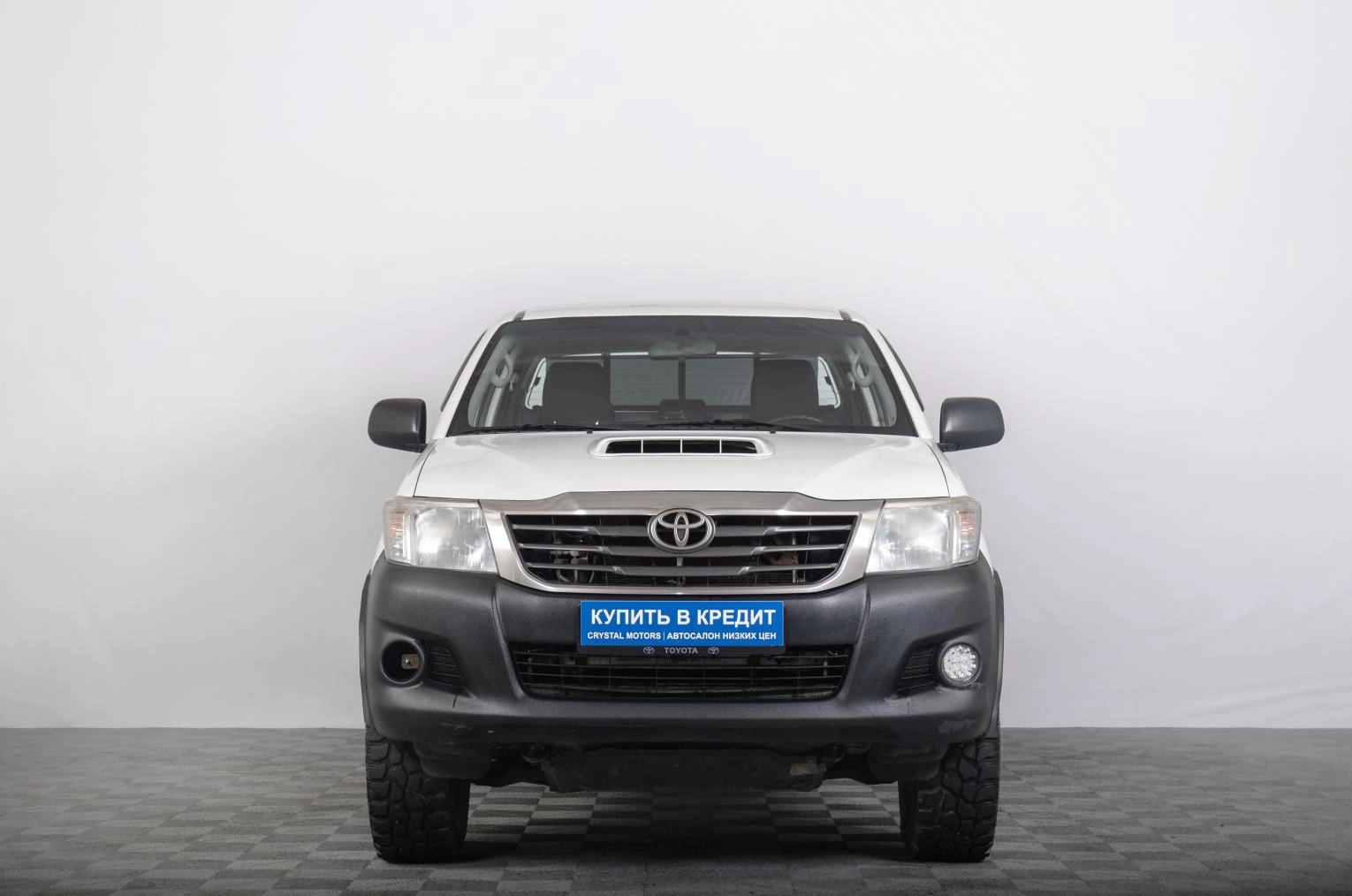 Toyota Hilux 3 из 16