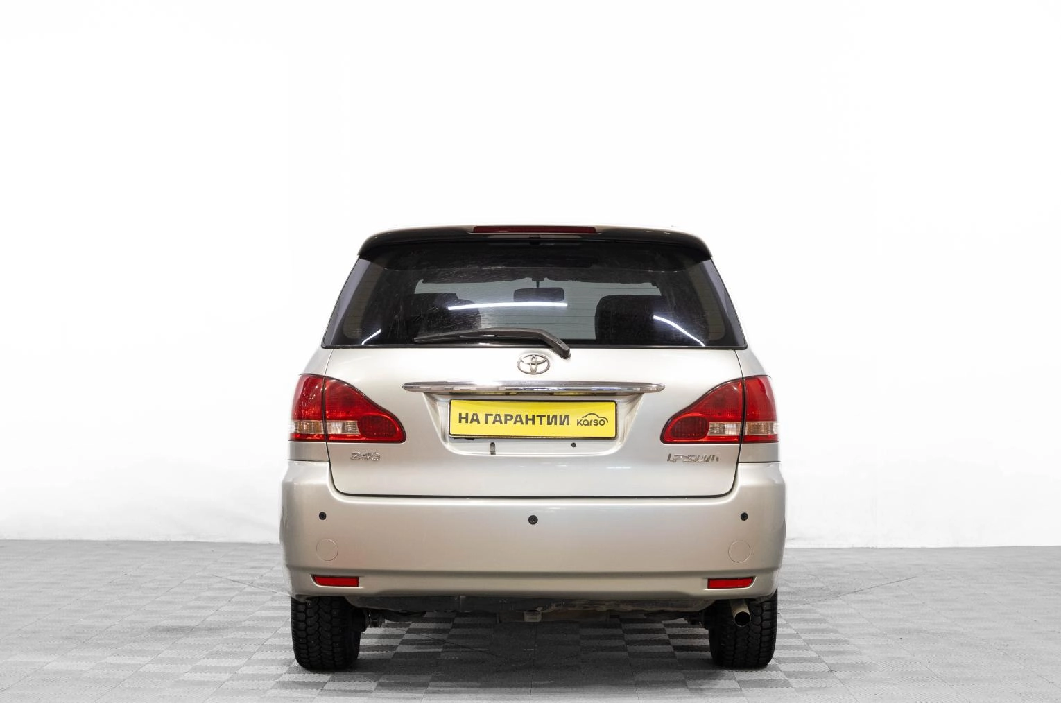 Toyota Ipsum 5 из 23