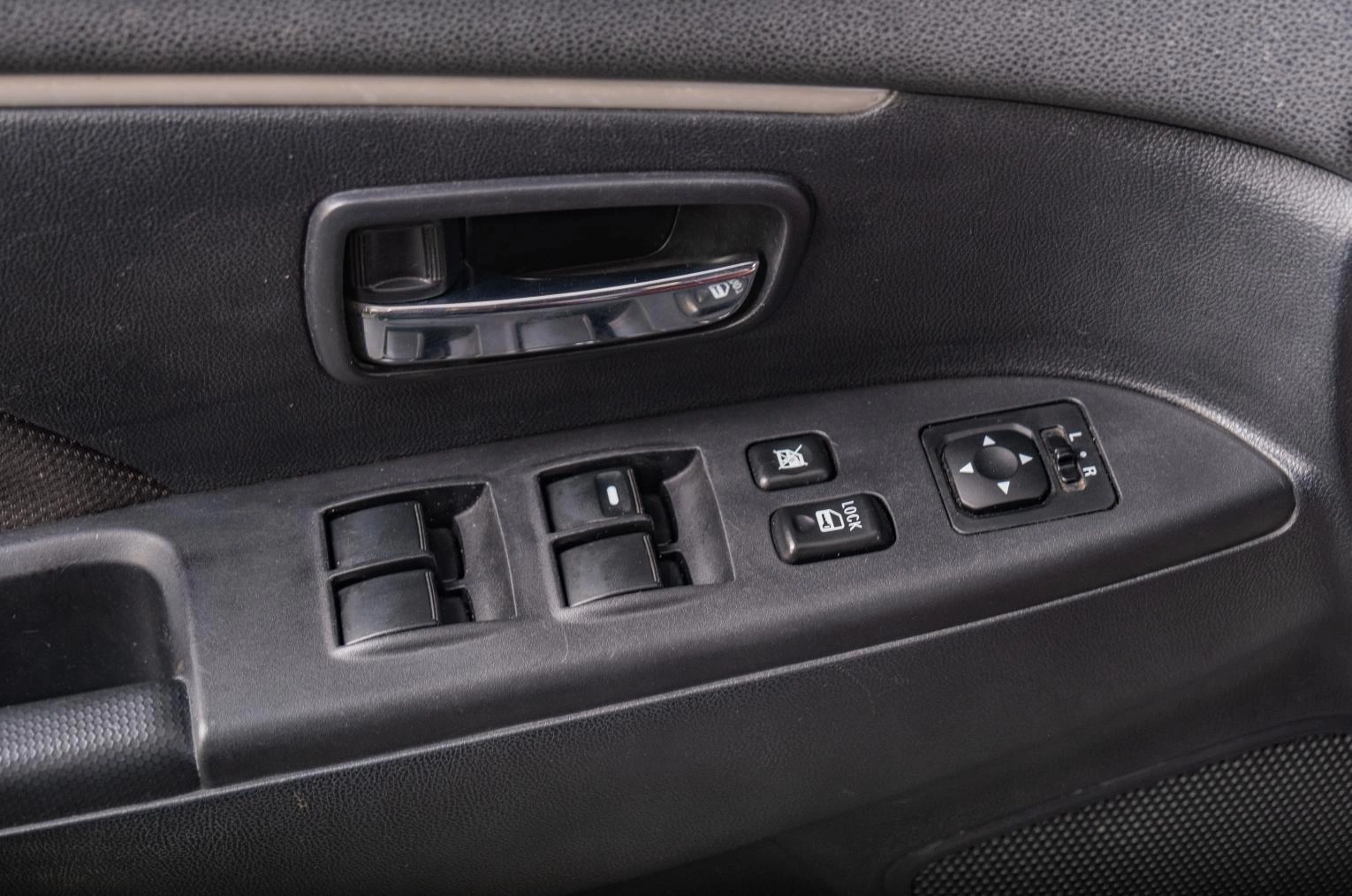Mitsubishi ASX 8 из 18