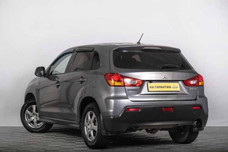 Mitsubishi ASX 5 из 6