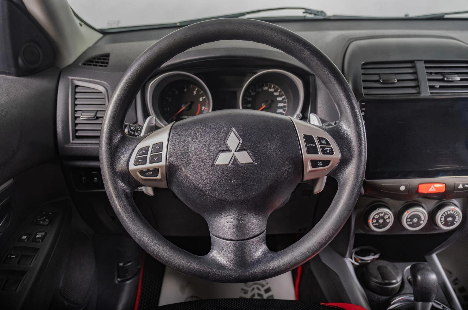 Mitsubishi ASX 13 из 18