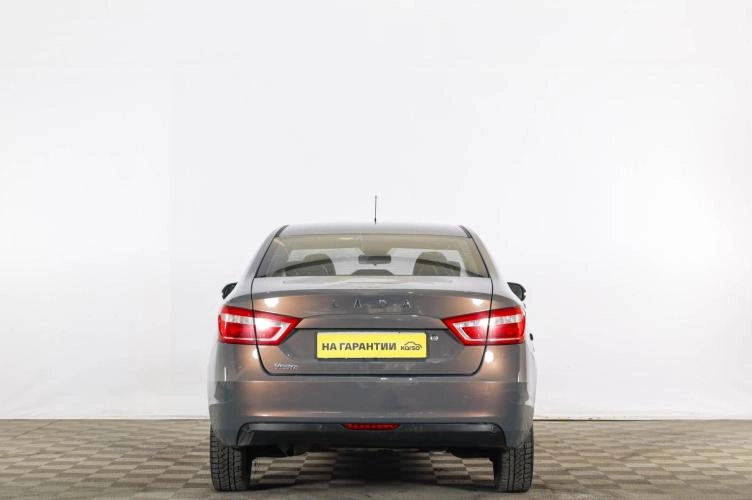 ВАЗ (LADA) Vesta 5 из 6