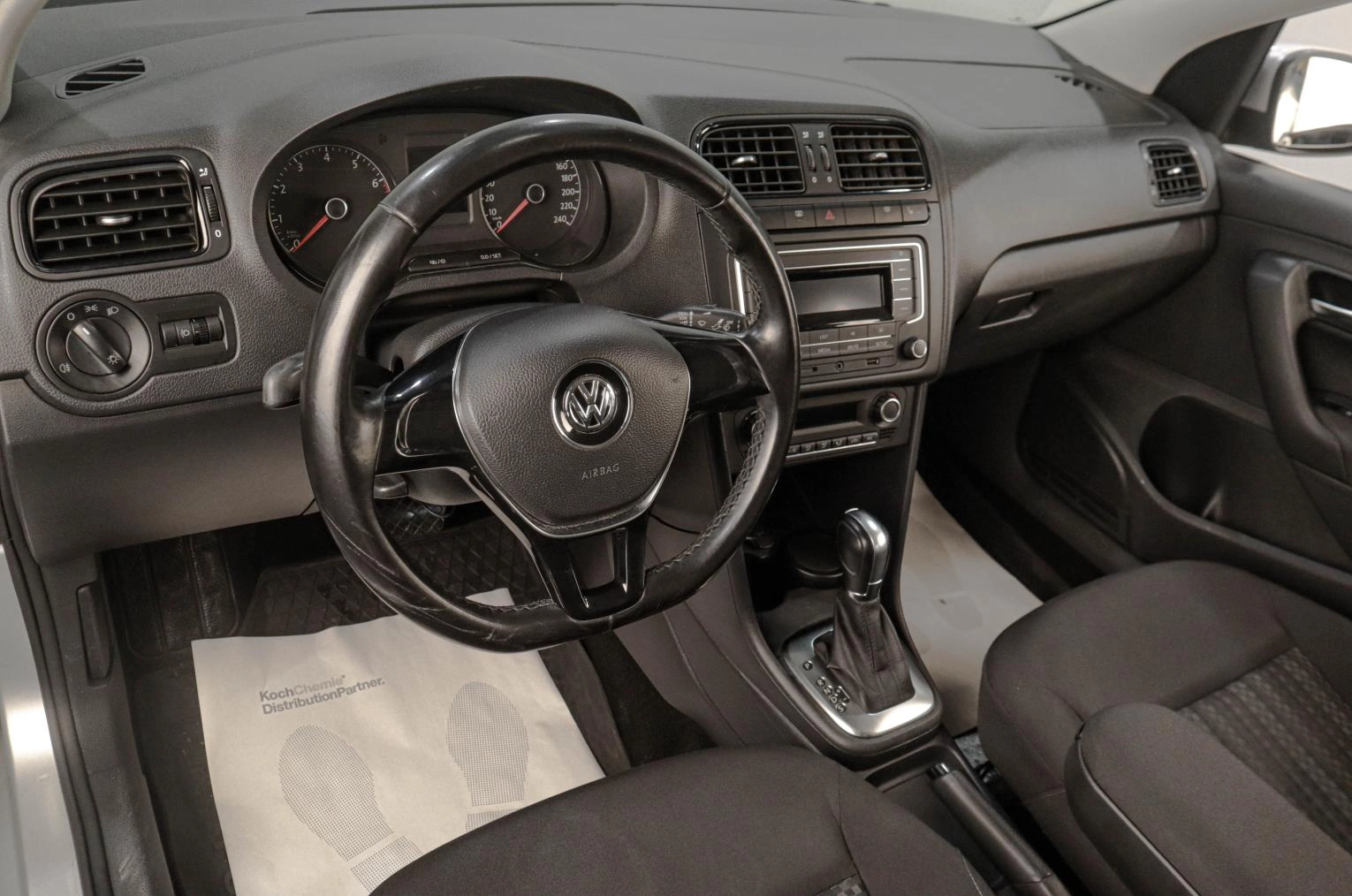 Volkswagen Polo 7 из 17