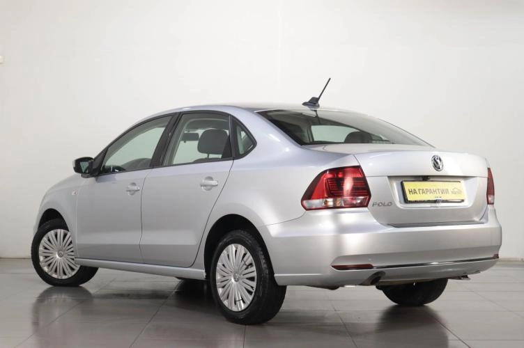 Volkswagen Polo 4 из 6