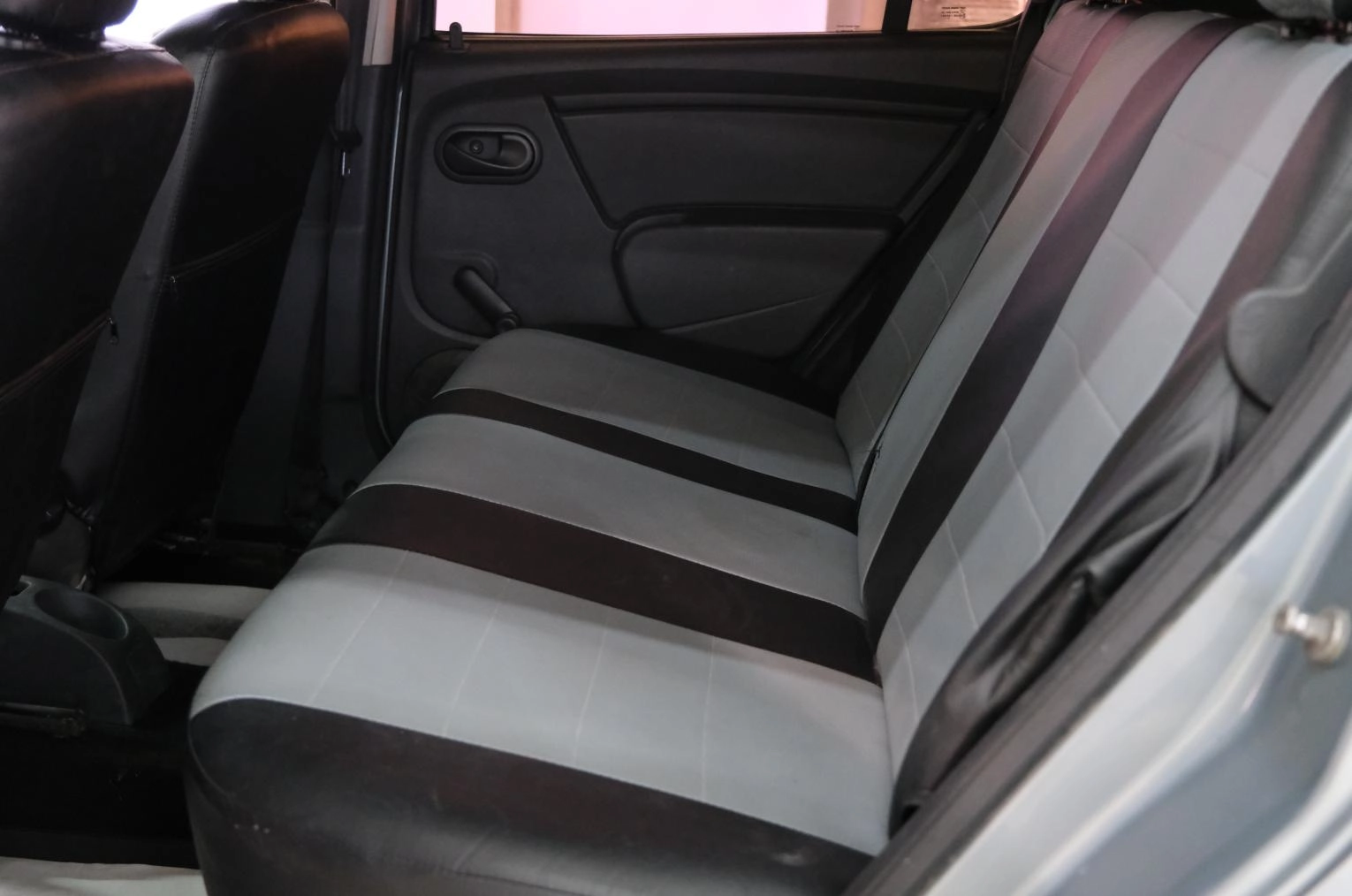 Renault Sandero 16 из 18