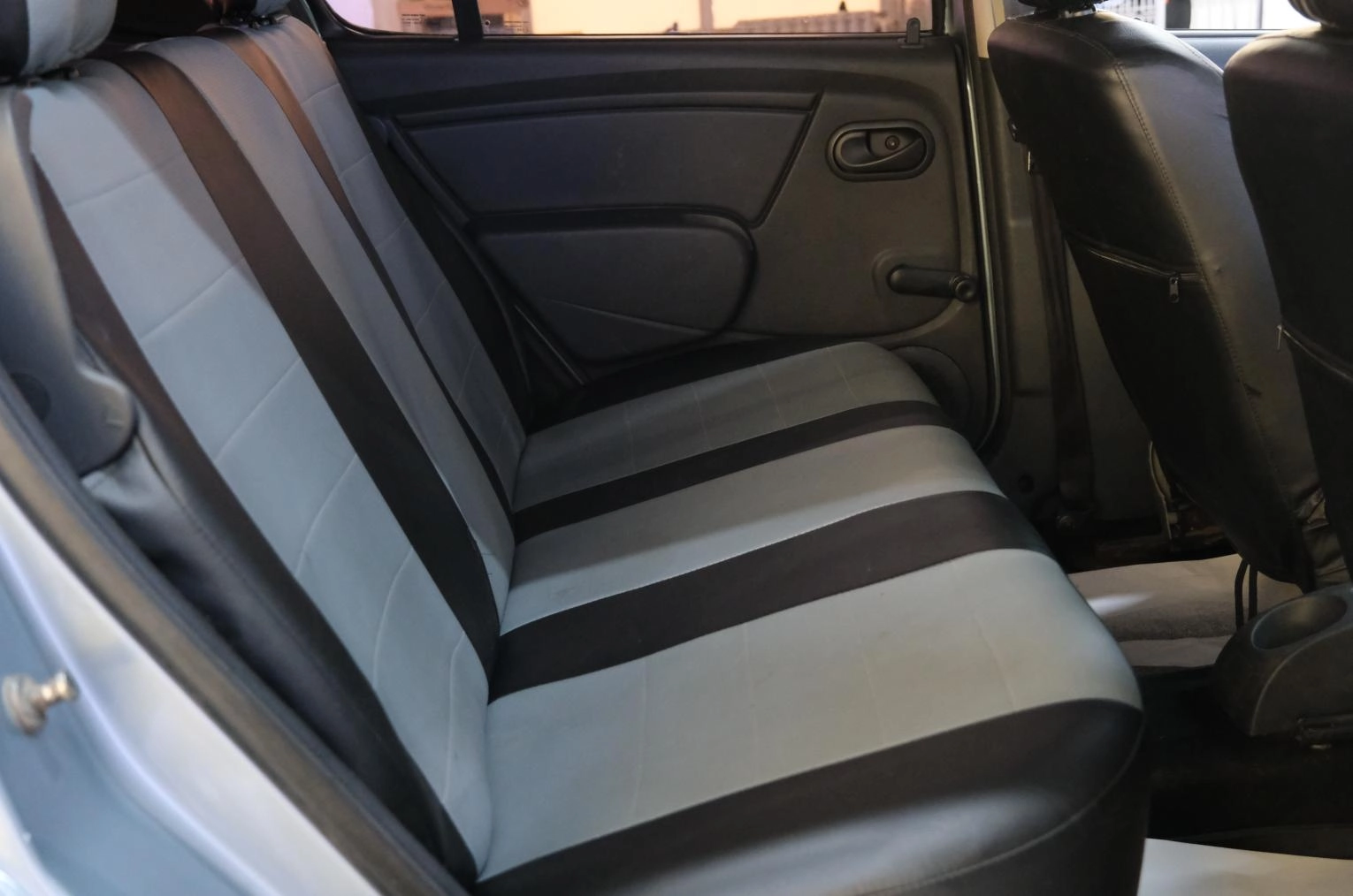 Renault Sandero 17 из 18