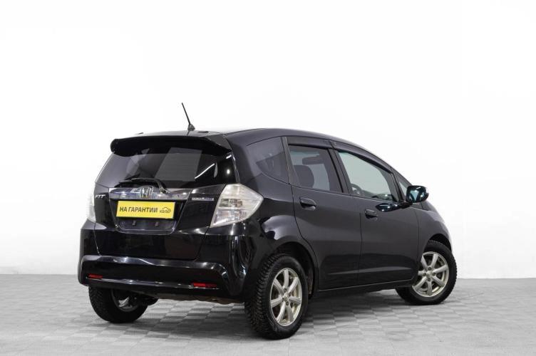 Honda Fit 4 из 6