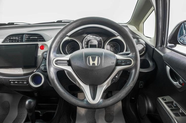 Honda Fit 13 из 24