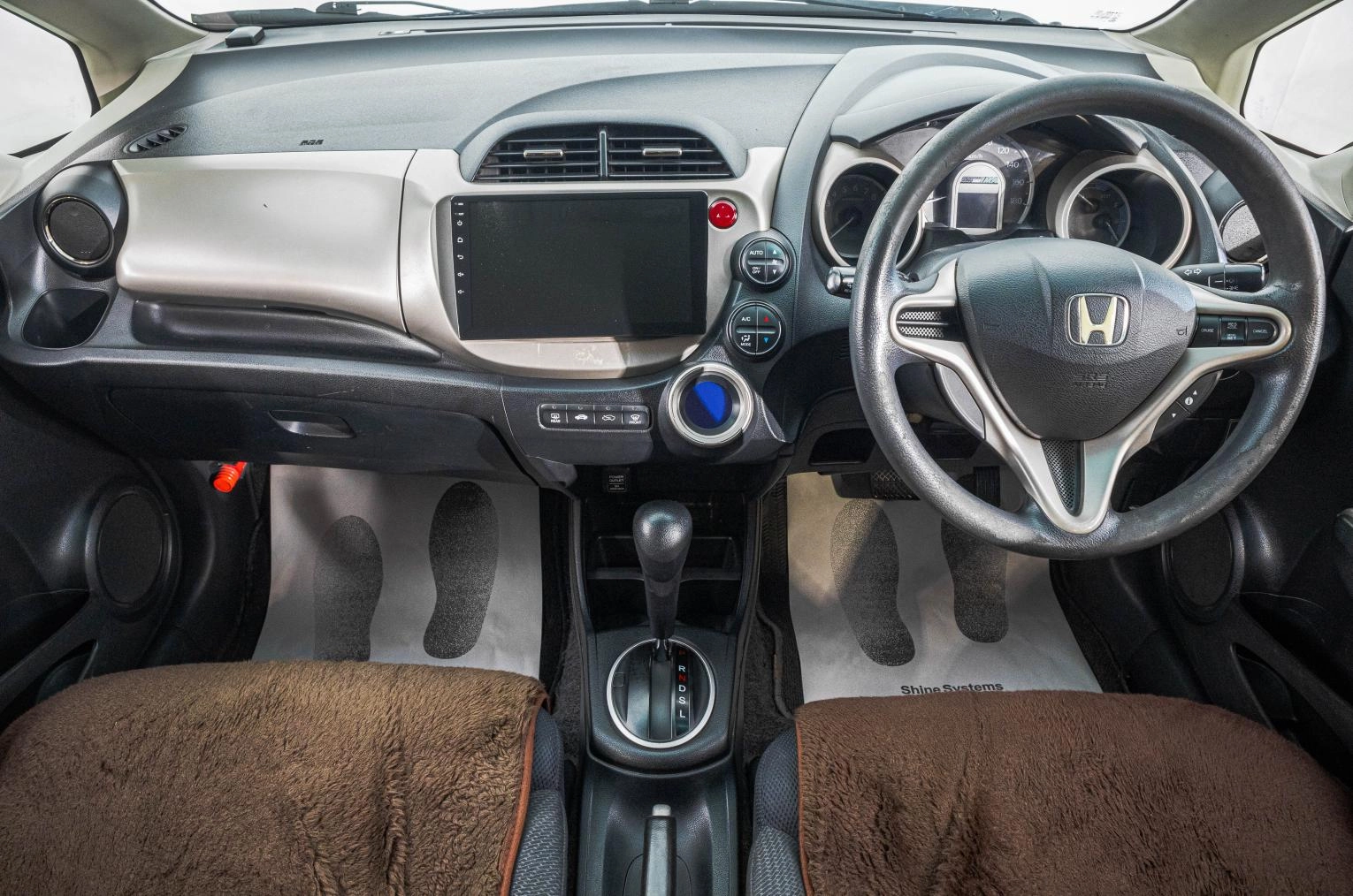 Honda Fit 9 из 24