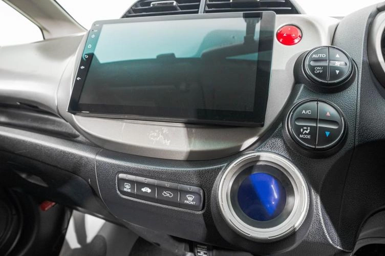 Honda Fit 17 из 24