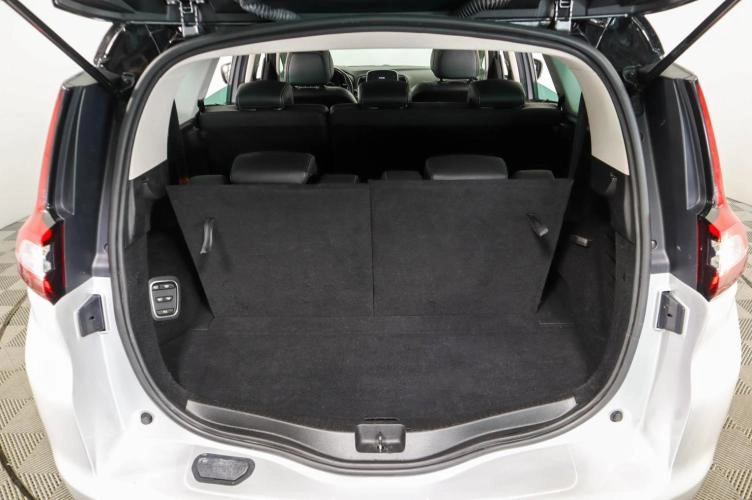 Renault Scenic 7 из 25