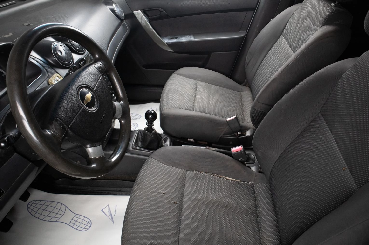 Chevrolet Aveo 13 из 16