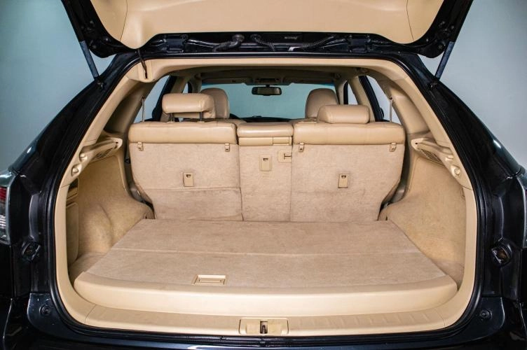 Lexus RX 21 из 21