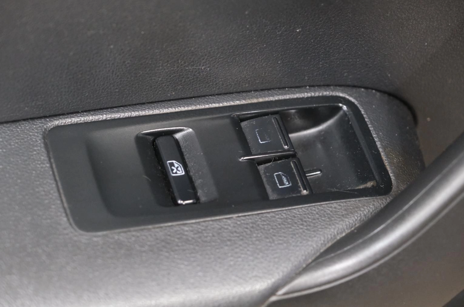 Volkswagen Polo 9 из 23