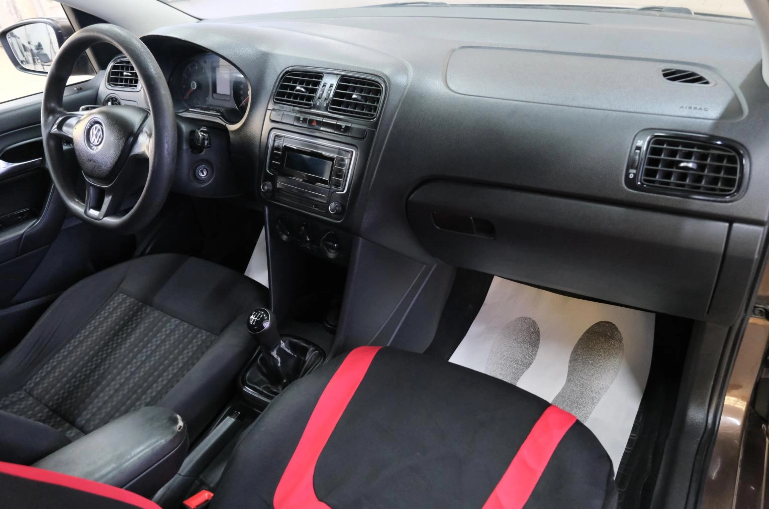 Volkswagen Polo 19 из 23
