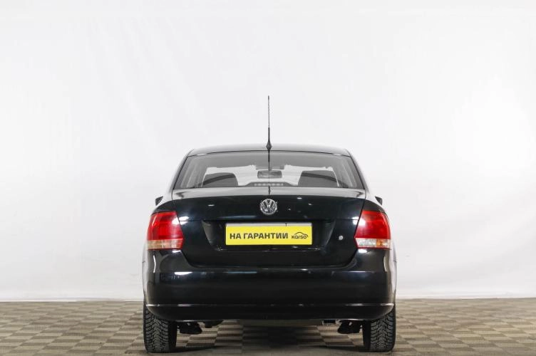 Volkswagen Polo 5 из 6