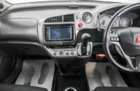 Honda Stream 15 из 21