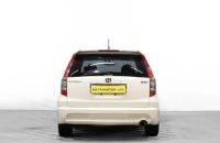 Honda Stream 5 из 21
