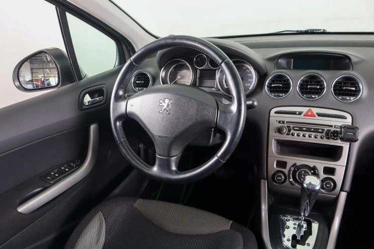 Peugeot 308 12 из 21