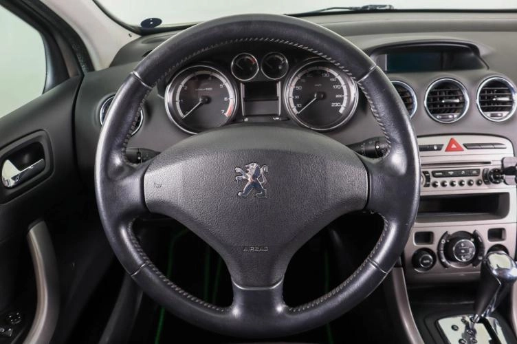 Peugeot 308 15 из 21