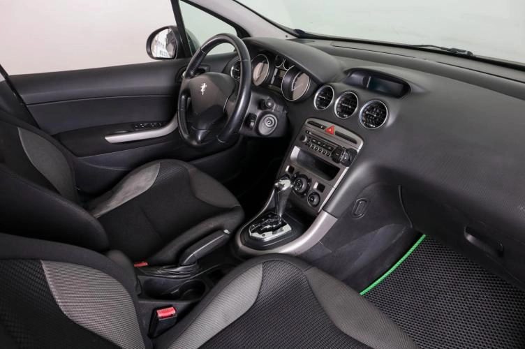 Peugeot 308 11 из 21