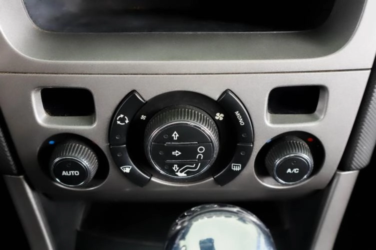 Peugeot 308 17 из 21