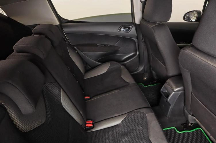 Peugeot 308 10 из 21