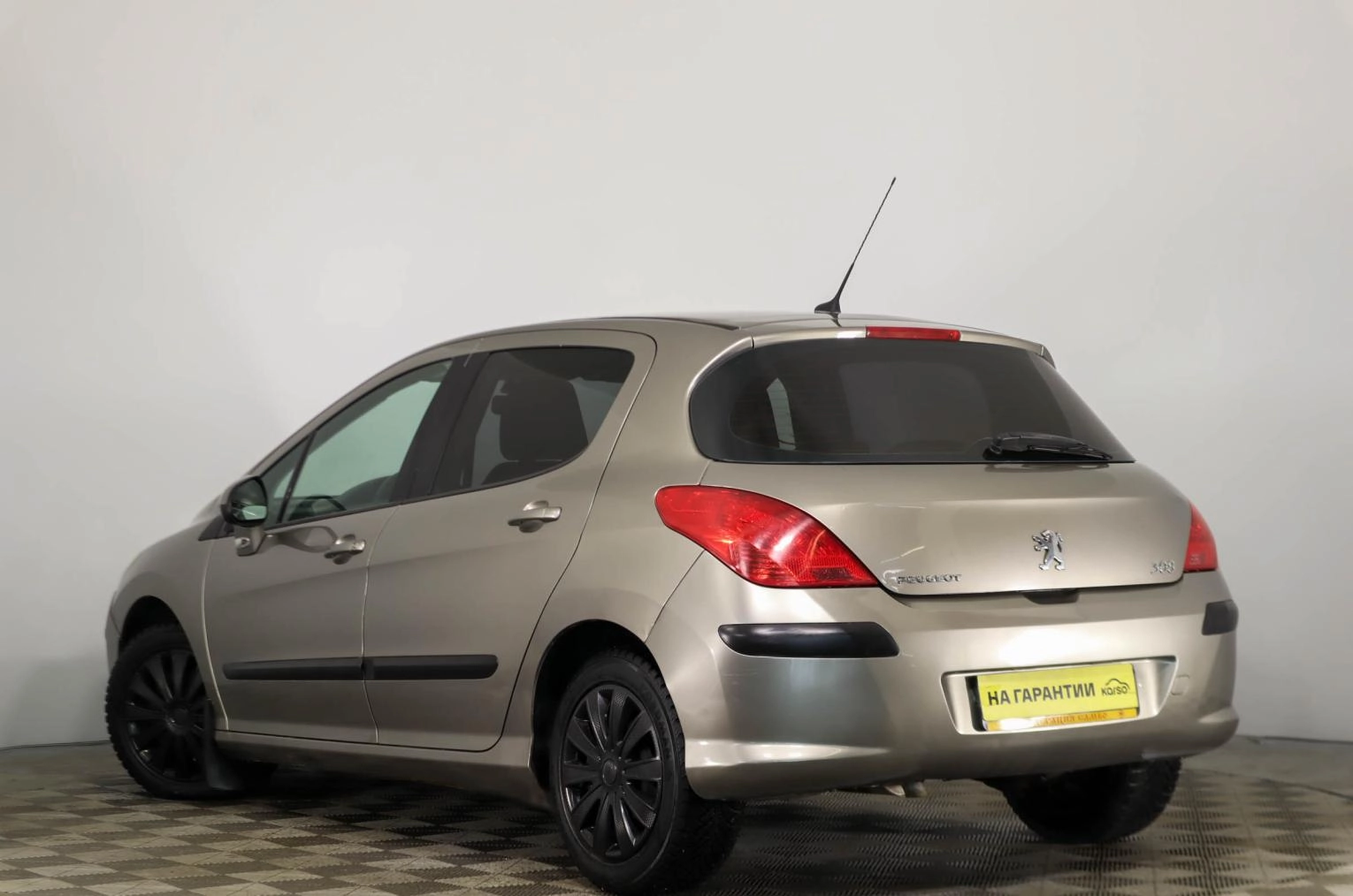 Peugeot 308 6 из 21