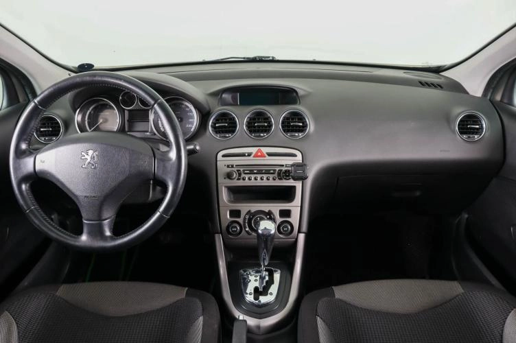 Peugeot 308 13 из 21